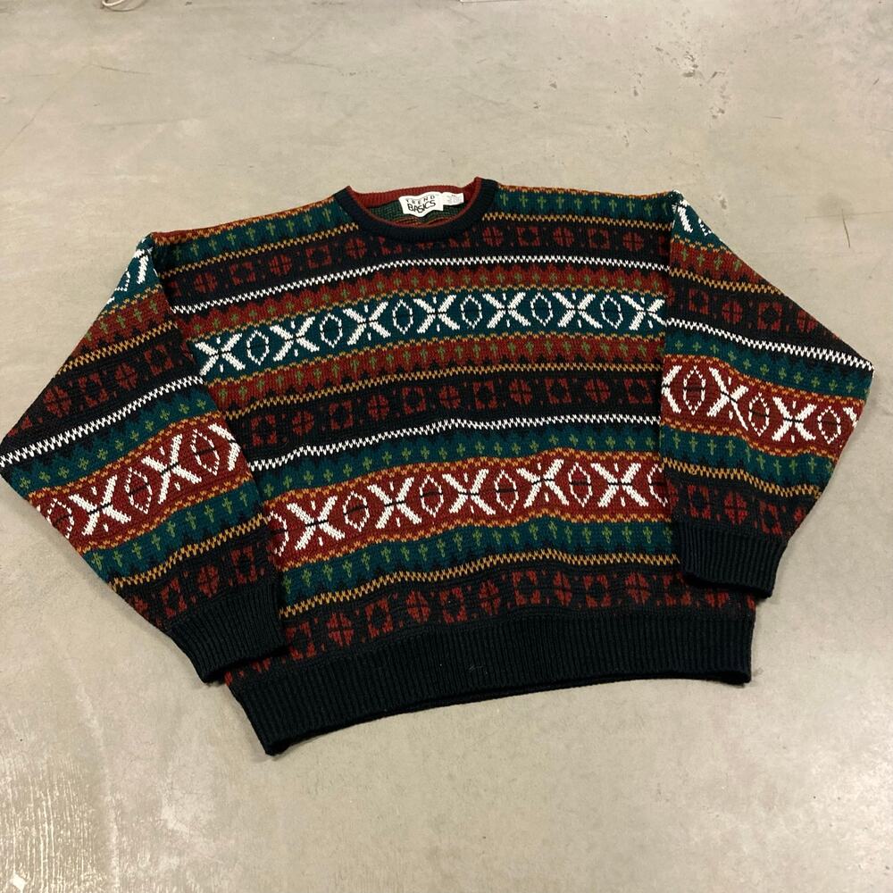 Vintage 90s patterned trend basics sweater
